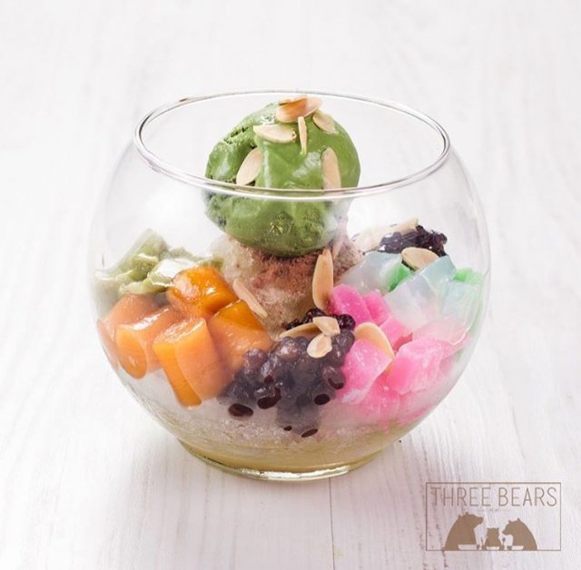 Three Bears 8 Tempat Dessert Yang Bisa Bikin CLBK di Bandung