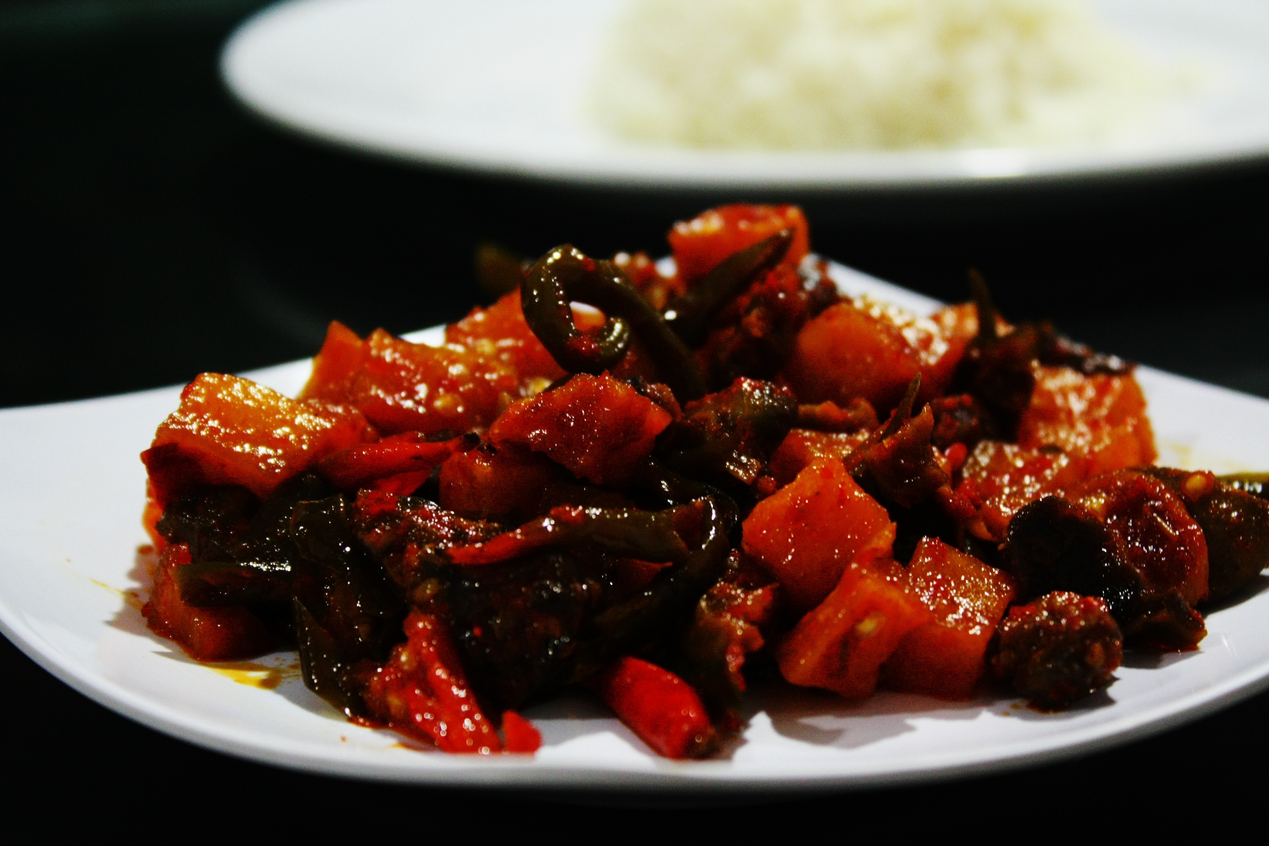 Lebaran Atau Lebar-an? Yuk Hitung Kalori Makanan Lebaran