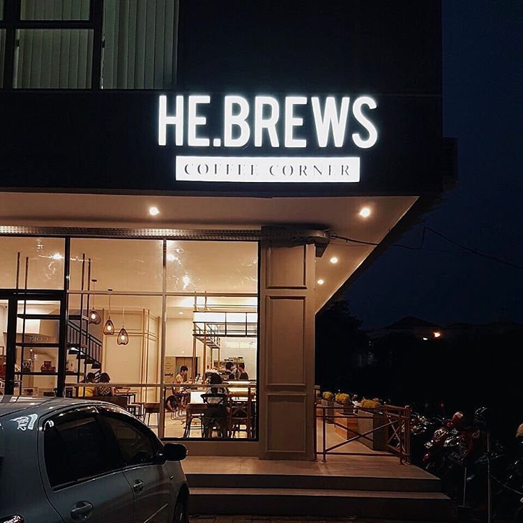 He Brews Coffee Corner