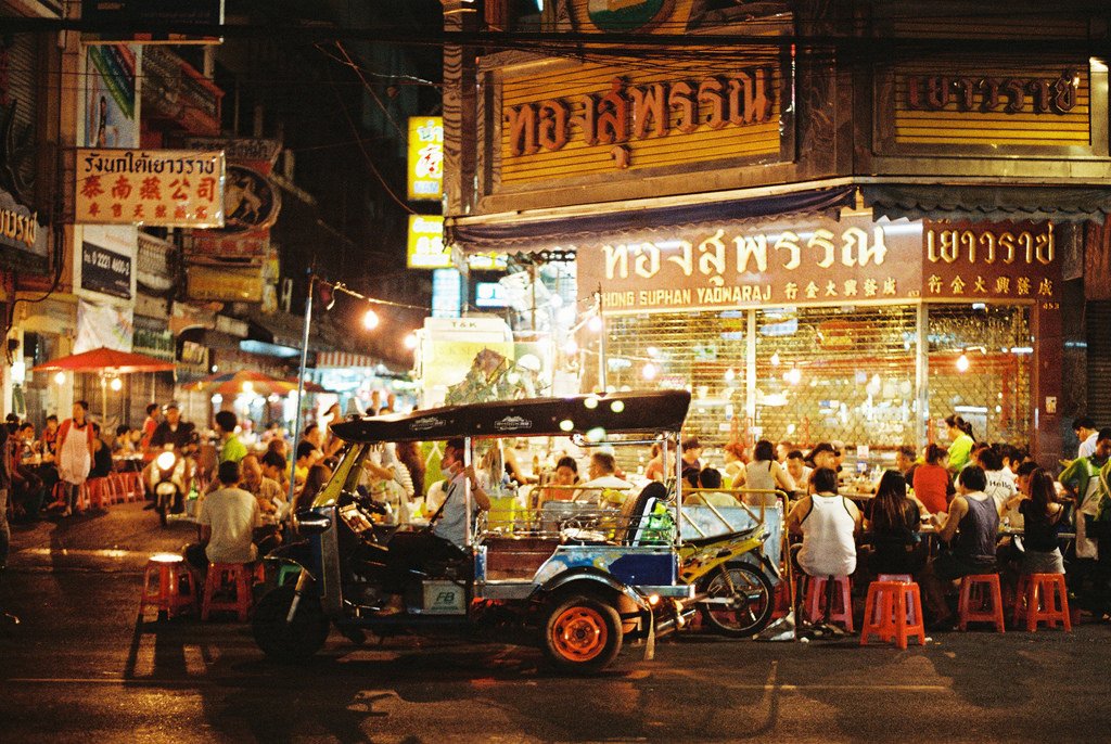 9 Spot Street Food Buat Kamu Yang Mau Liburan Ke Bangkok - Let's get EAT on